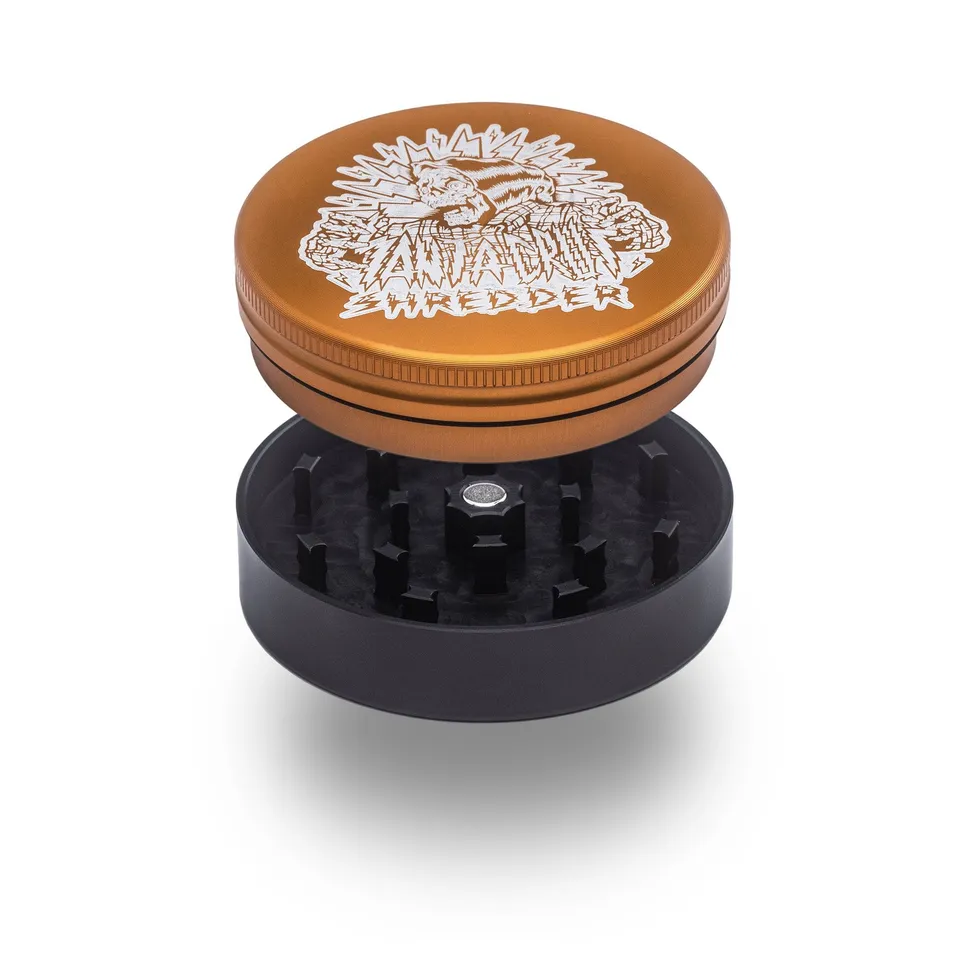santa-cruz-shredder-signature-shocker-skull-grinder-2-tlg-large image 1