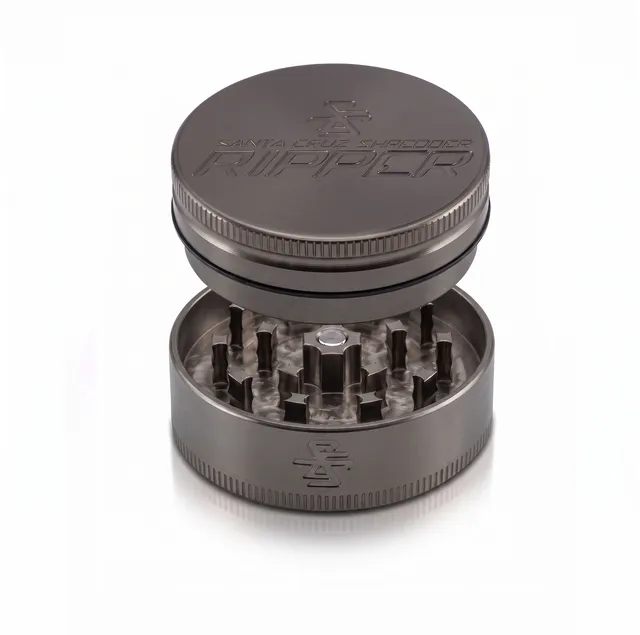 santa-cruz-shredder-ripper-grinder-2-teilig-medium-matt-gold-alu image 1