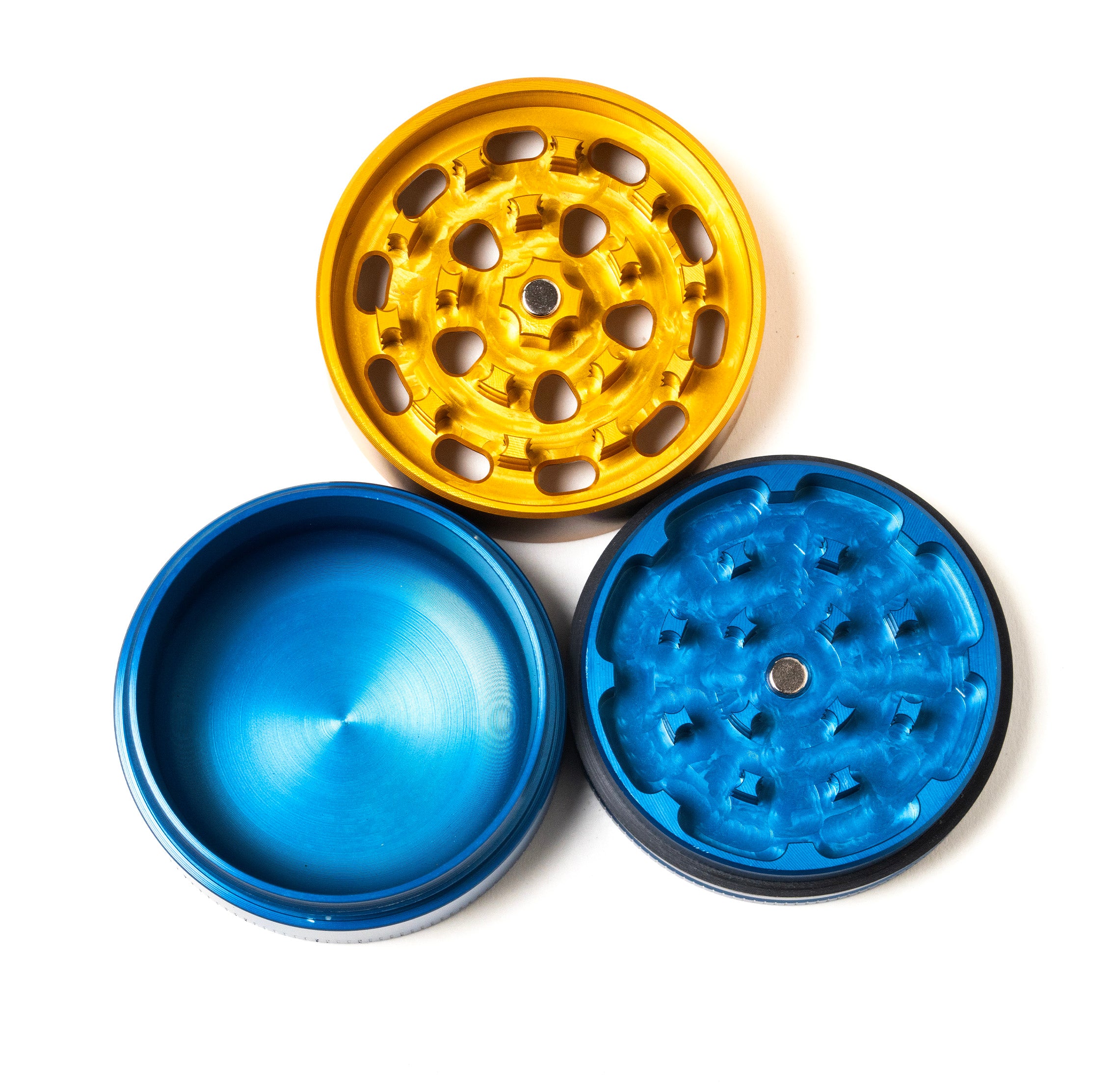santa-cruz-shredder-cheech-chong-grinder-3-teilig-medium-blau-gold image 5