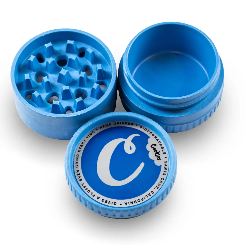 santa-cruz-shredder-hemp-cookies-grinder-3-teilig-blue-cookies image 1