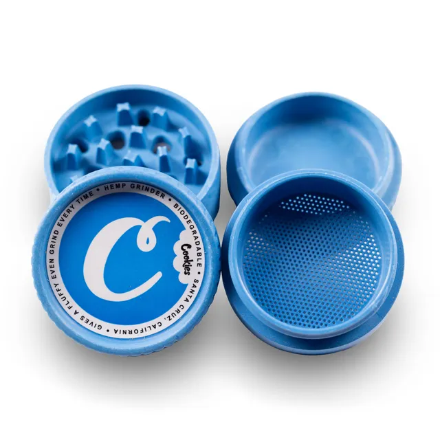 santa-cruz-shredder-hemp-cookies-grinder-4-teilig-blue-cookies image 1